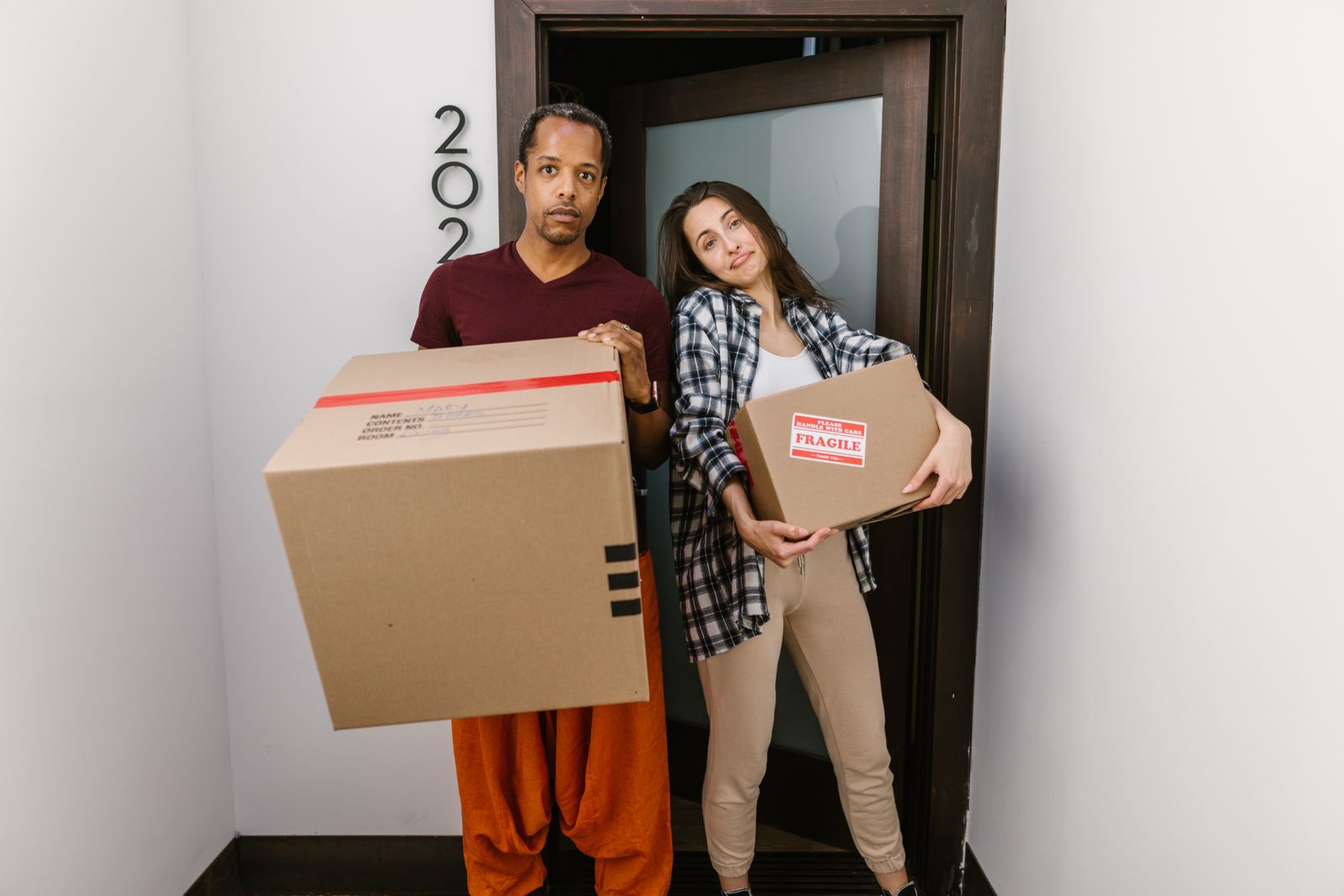 Settled by lunchtime: 2 bed, Leichhardt to Annandale
